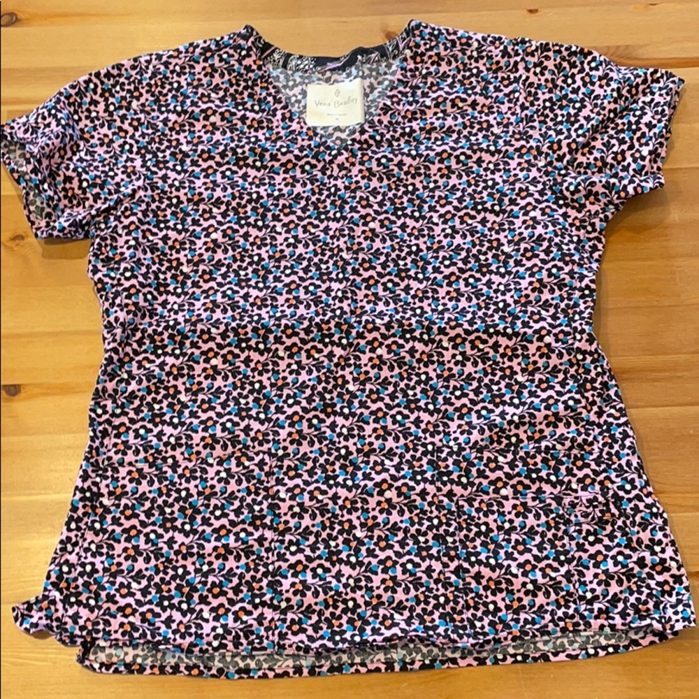 Vera Bradley scrub top